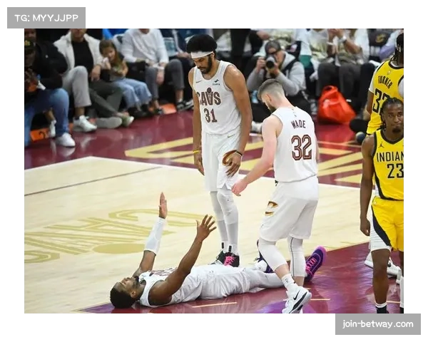 骑士阿特金森调整首发用韦德取代泰斯强调防守配置优化